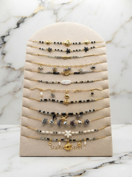 Présentoir Revendeur 12 Bracelets Acier Inox - Thème Onyx Noir, Agate Grise & Coquillages Dorés (STAINLESS STEEL)